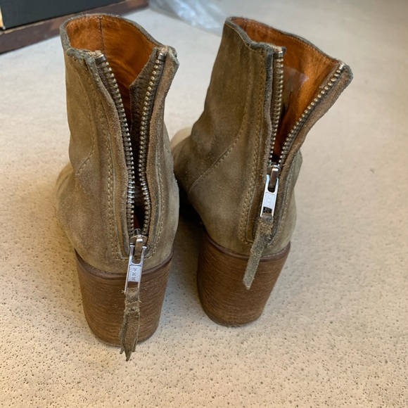Madewell Ames tan suede ankle boots, size 7.5 - Picture 10 of 14